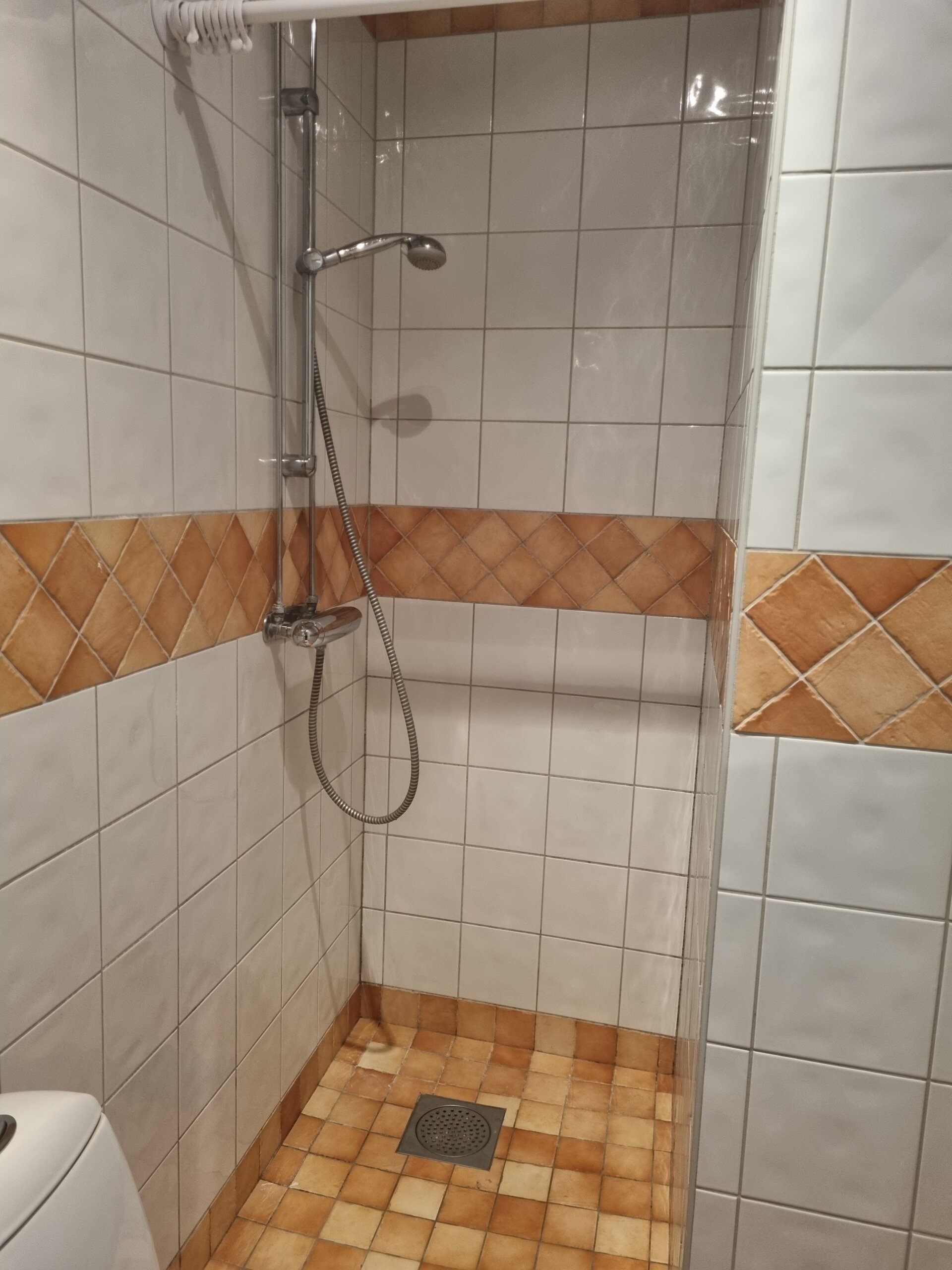 Ljus och modern 3:a i attraktivt, centralt läge i Kristianstad.